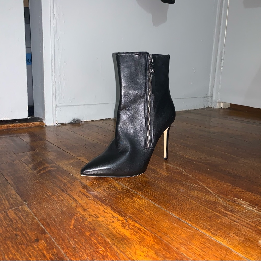 Michael Kors Dawson Leather Bootie